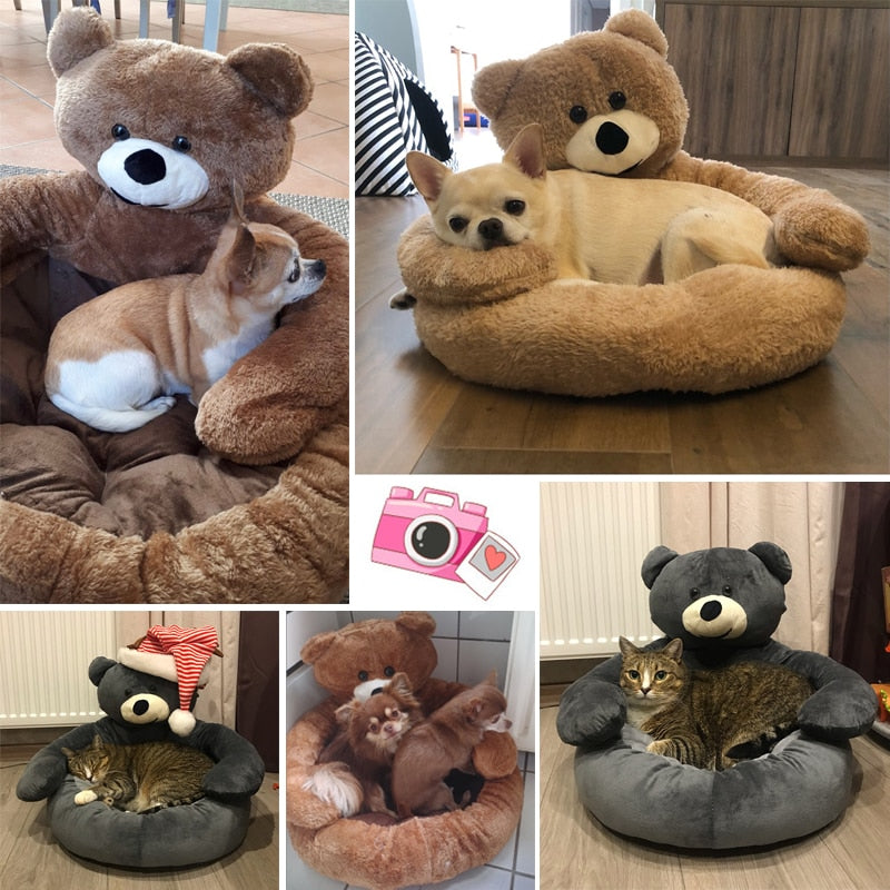 TEDDYLOUNGE - SUPER SOFT WARM CUTE BEAR HUG PET BED